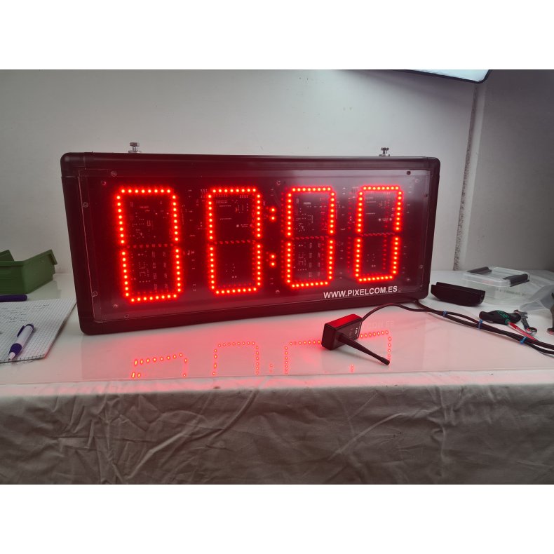 Pixel Timing Lap/Time Counter, 4 Digits 20cm Outdoor with Wireless Receiver 